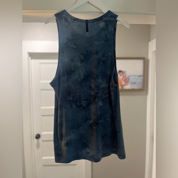 Lululemon Tank top - Picture 2 of 2